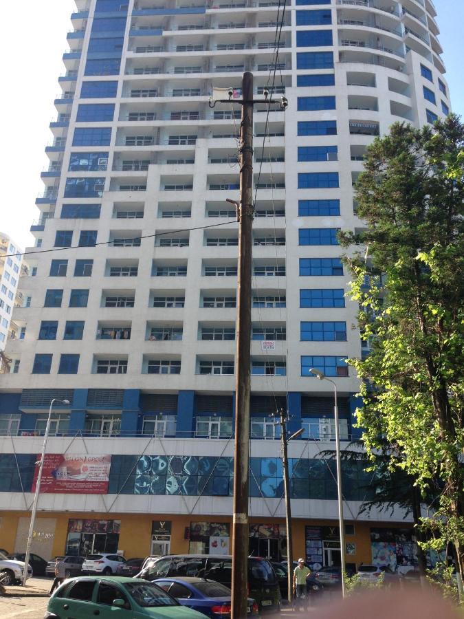 Yalcin Star Residence Apartment 300 Батуми Экстерьер фото