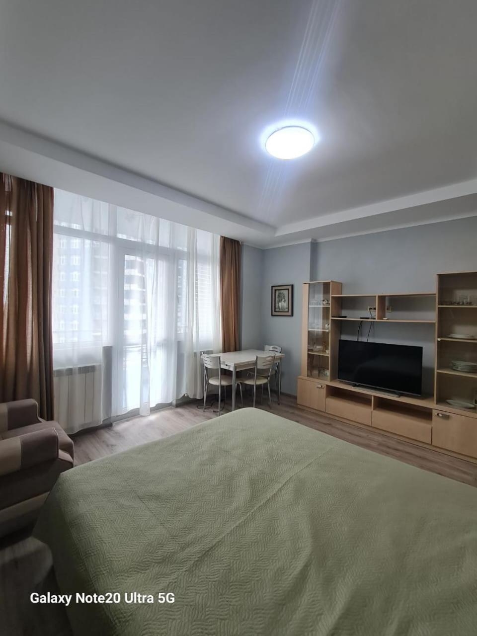 Yalcin Star Residence Apartment 300 Батуми Экстерьер фото
