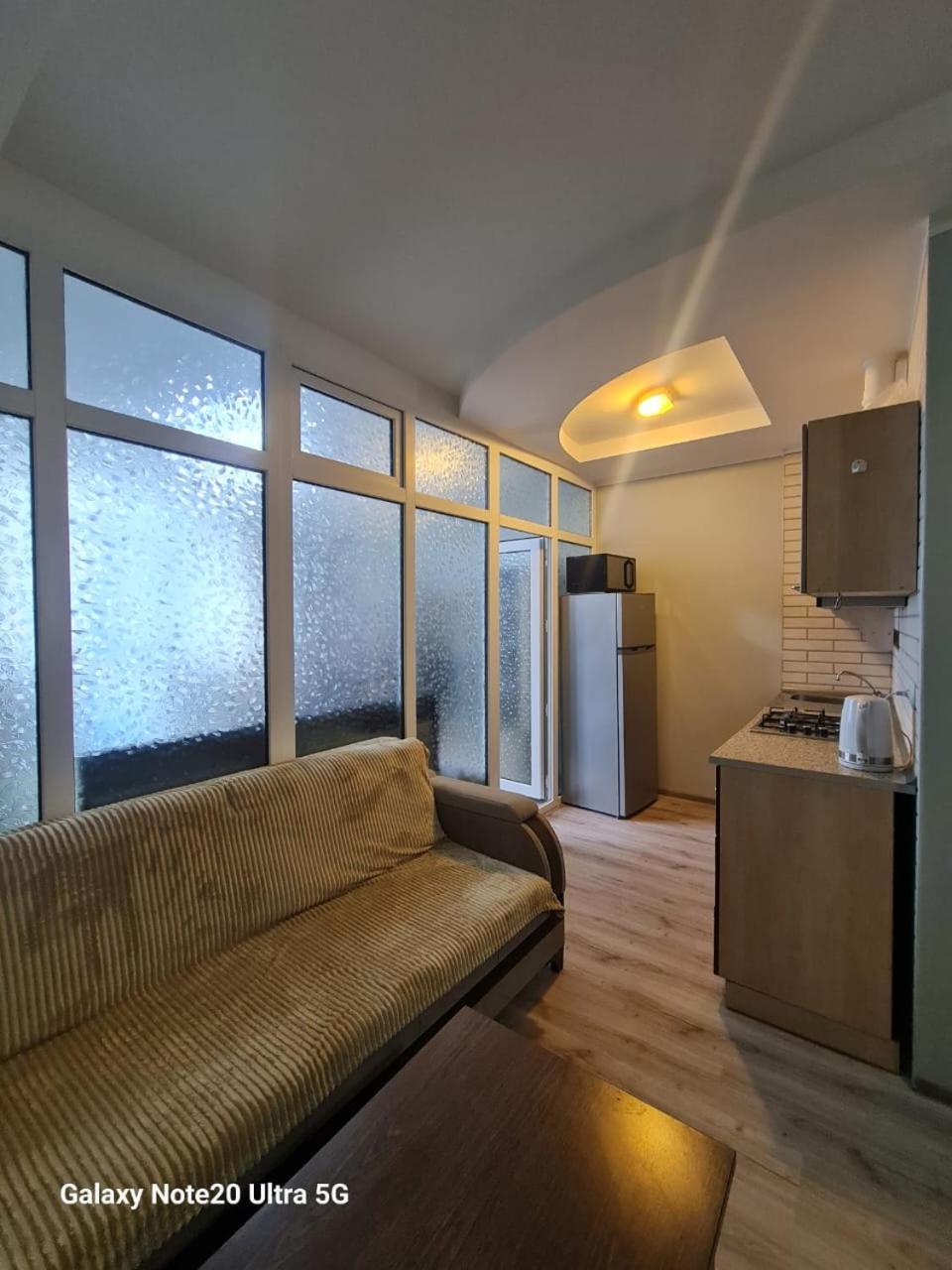 Yalcin Star Residence Apartment 300 Батуми Экстерьер фото