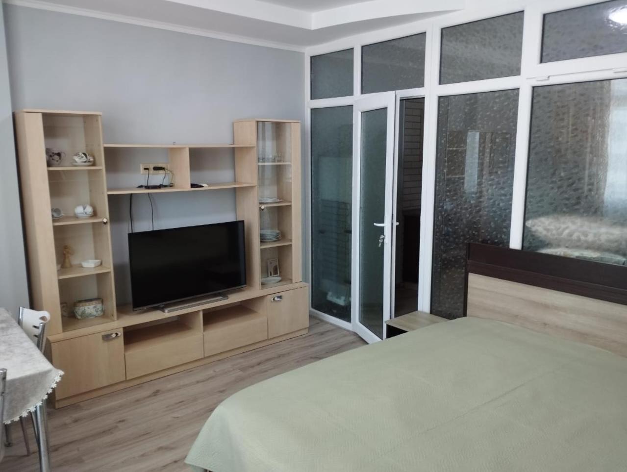Yalcin Star Residence Apartment 300 Батуми Экстерьер фото