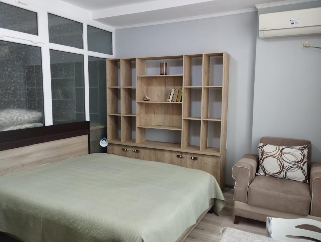 Yalcin Star Residence Apartment 300 Батуми Экстерьер фото