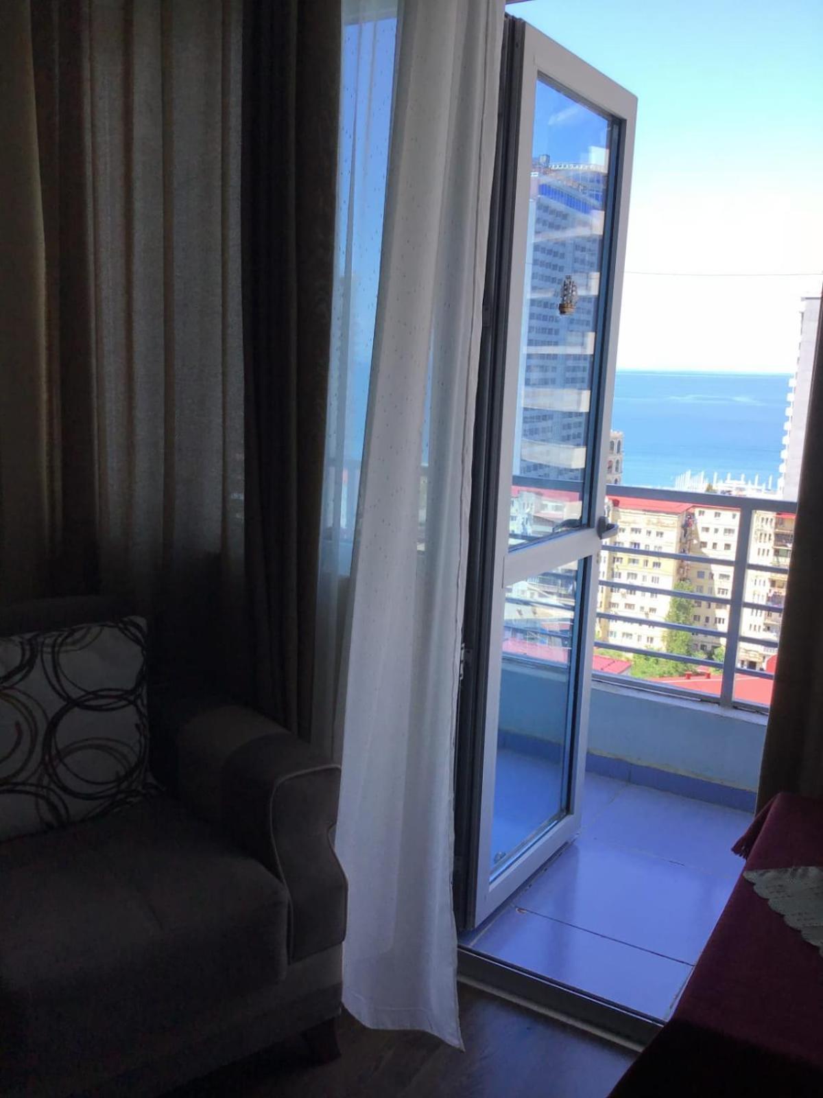 Yalcin Star Residence Apartment 300 Батуми Экстерьер фото